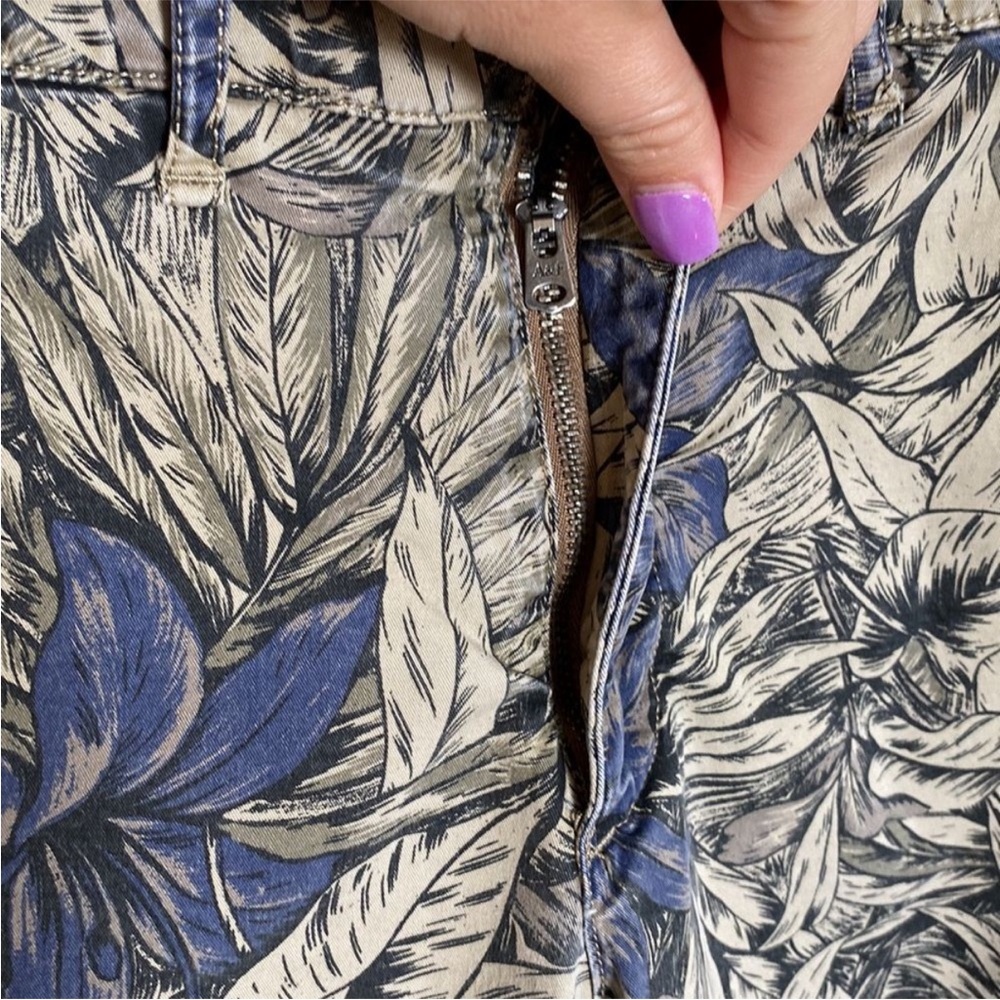 Abercrombie Fitch Shorts Floral tropical Print Stretch
Size 34 - Picture 8 of 12
